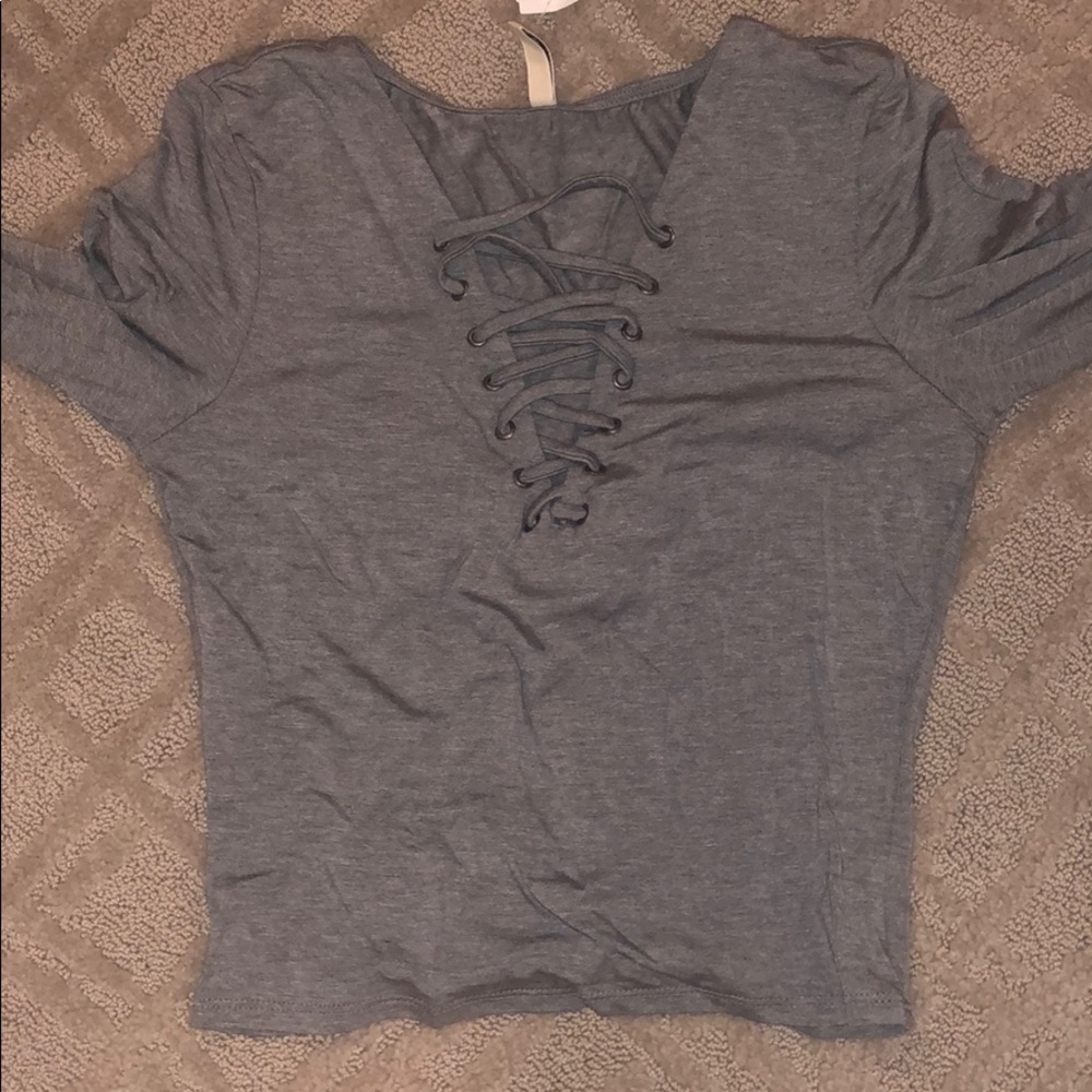 Emma and Sam lace up top